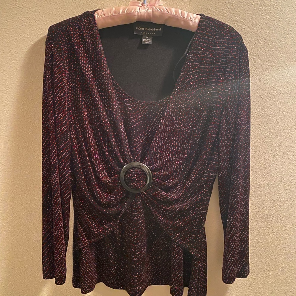 Women’s Long-Sleeve Blouse